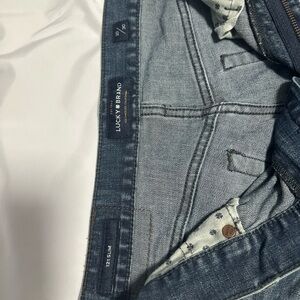 Lucky Brand 121 slim fit 30 x 30